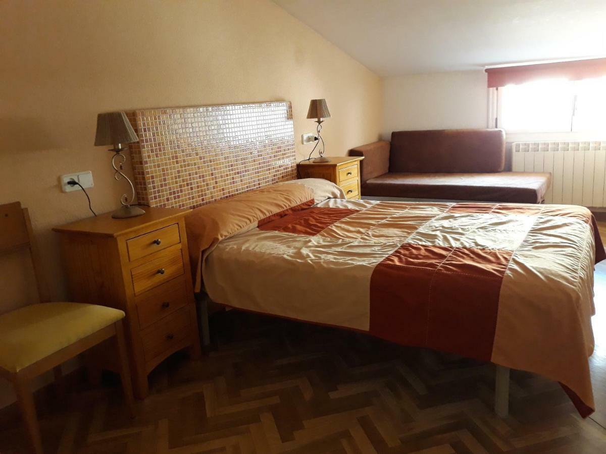 Apartamento Turistico Sigueenza מראה חיצוני תמונה
